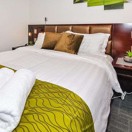 Newlands Court Motel Wellington Esterno foto