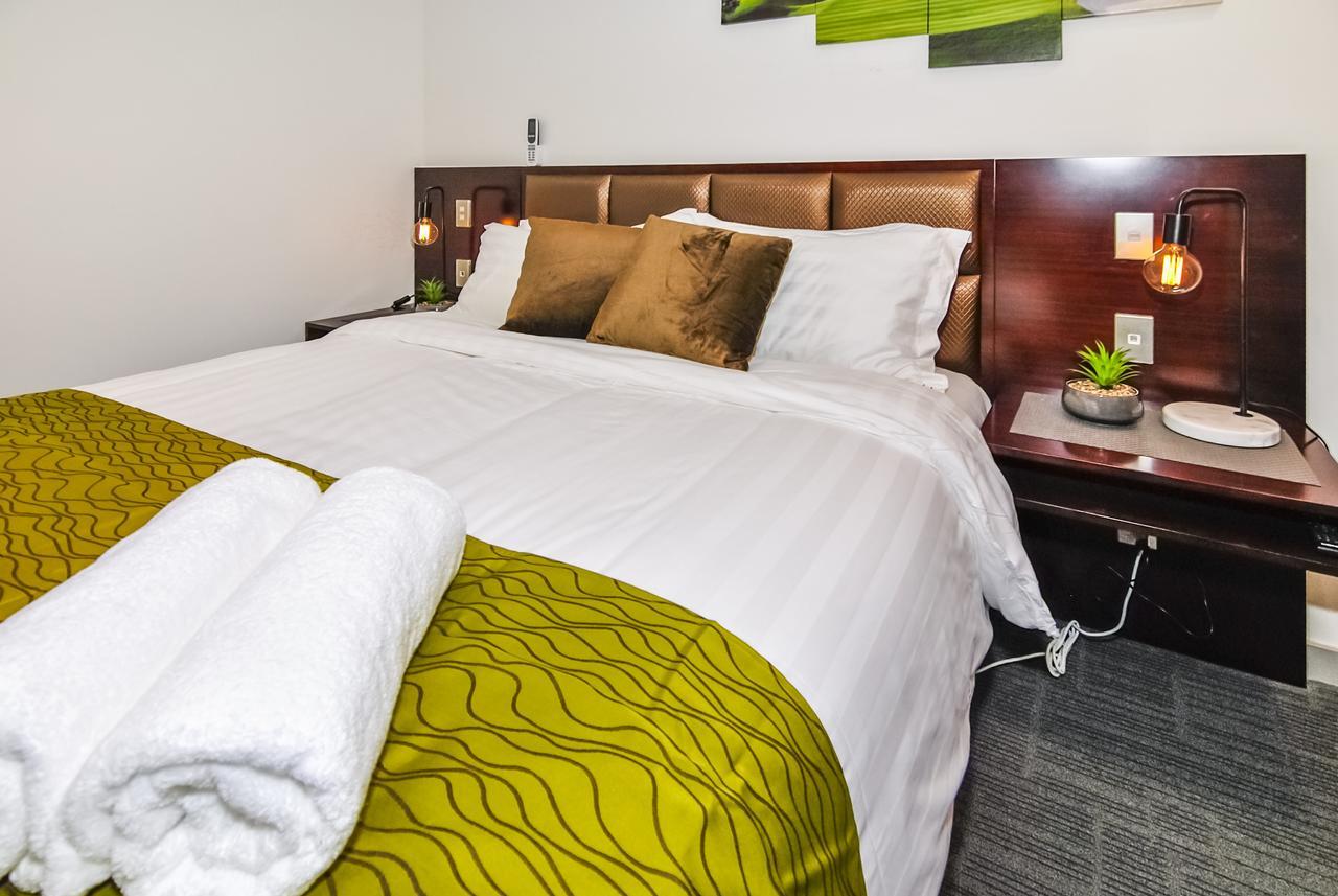 Newlands Court Motel Wellington Esterno foto